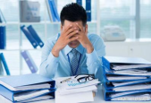 怎么看待职场苦劳的人