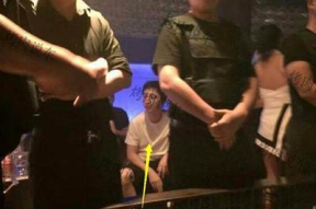 男子应聘酒吧保镖工作怎么样