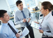 男生面对职场骚扰怎么办