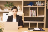 职场上怎么伪装自己