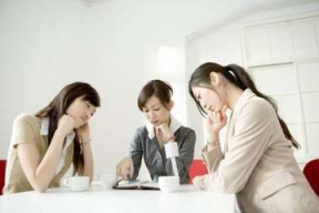 大学职场脱节正常吗女生