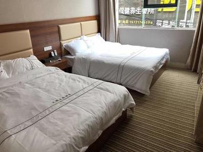 威宁县假日酒店招聘吗  第1张
