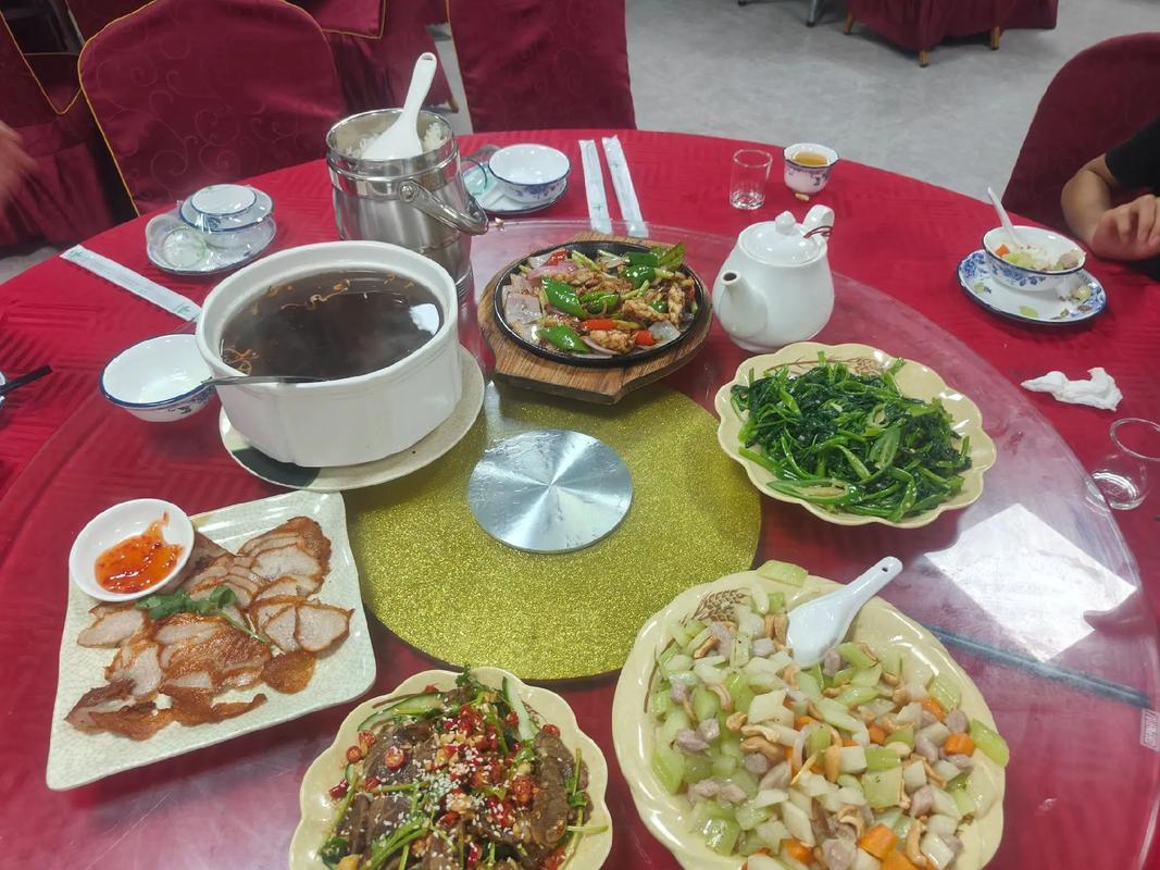 萧山夜场服务员招聘  第1张