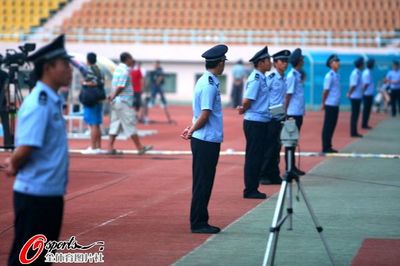 怎么应聘球场保安人员  第1张